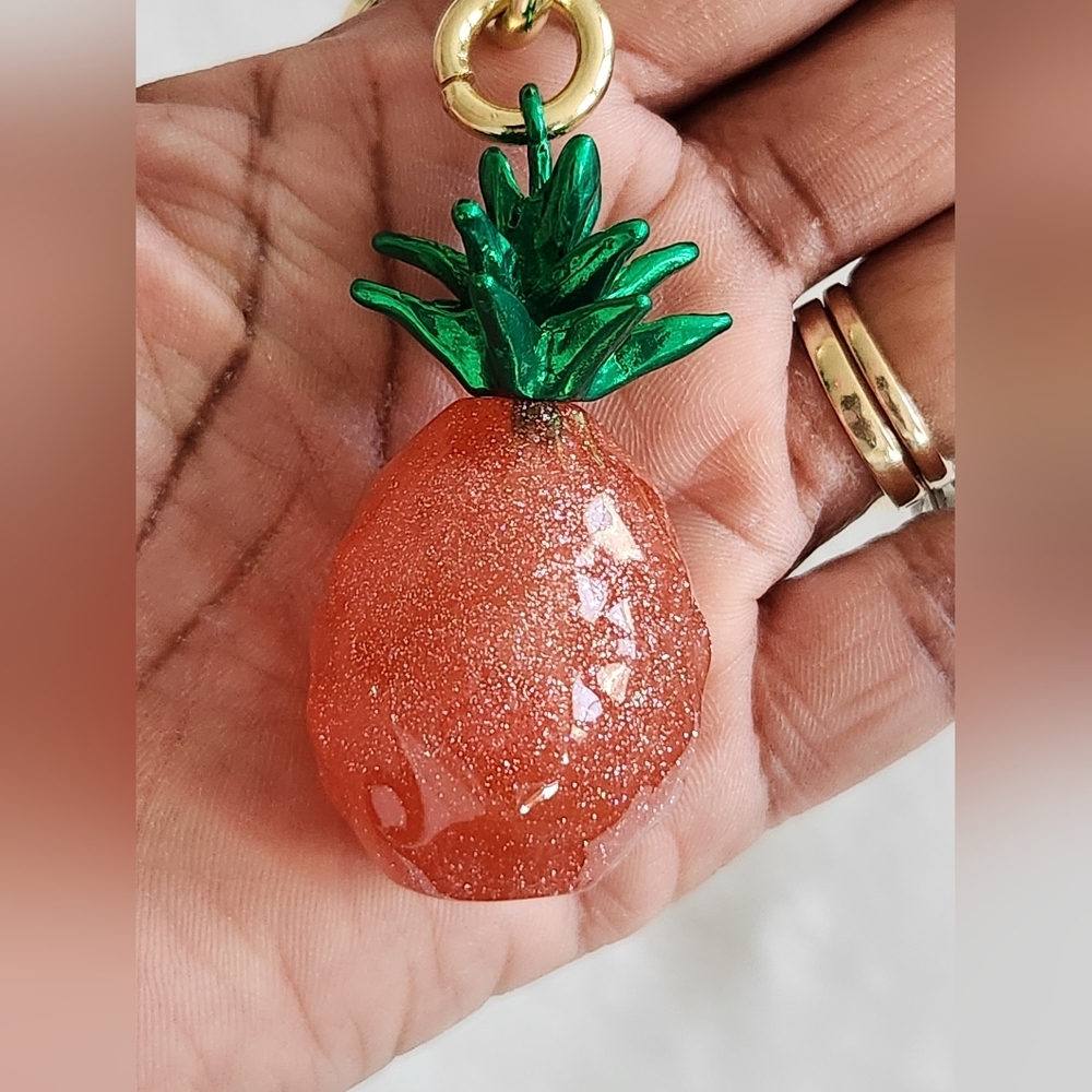 Gold and Pink Pineapple Keychain Beautiful Bag Charm - Picture 4 of 6